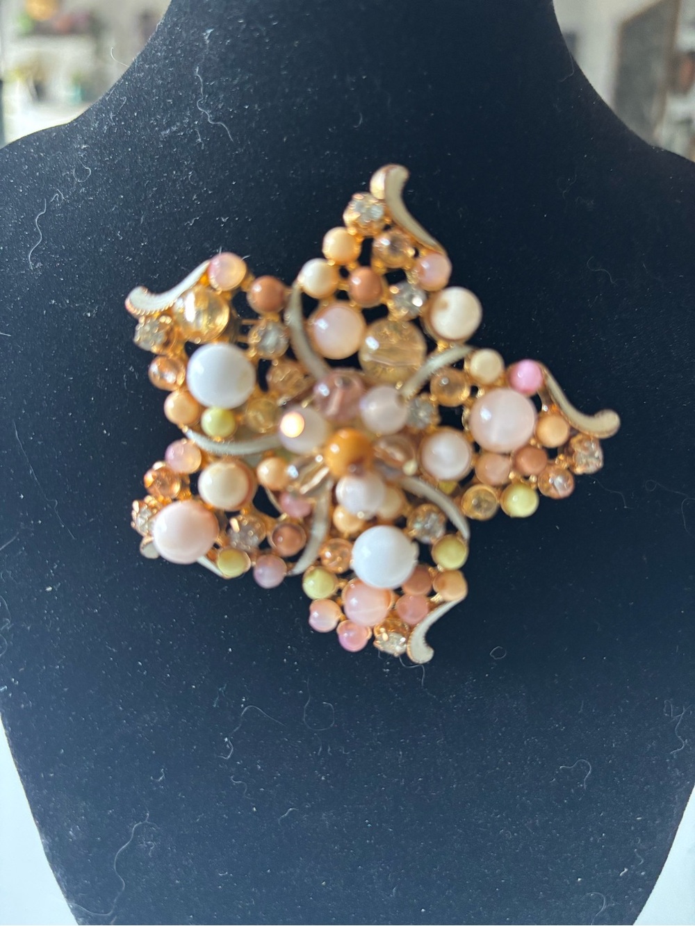 Vintage Pastel Cluster Brooch Gold Tone Faux Pearl Rhinestone Art Glass Bead Pin
